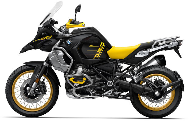 40周年を迎えたGSモデルの新型「R 1250 GS」「R 1250 GSアドベンチャー」がデビュー|BMW 40周年を迎えたGSモデルの新型「R 1250 GS」「R 1250 GSアドベンチャー」がデビュー|BMW