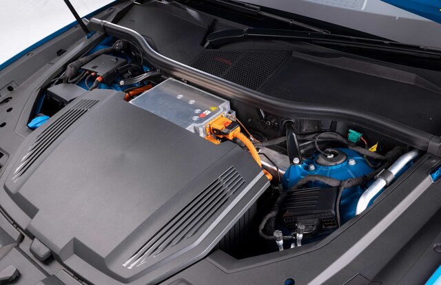 アウディの電気自動車e-tronシリーズにバッテリー容量71kWhの「50」が追加|Audi アウディの電気自動車e-tronシリーズにバッテリー容量71kWhの「50」が追加|Audi