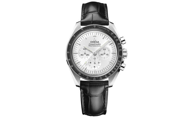スピードマスター ムーンウォッチプロフェッショナル マスター クロノメーター｜OMEGA