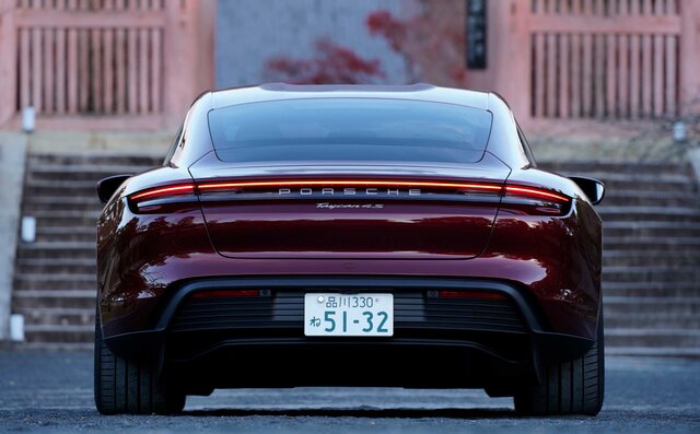 自動車好きにとっても楽しめるBEV──ポルシェ タイカン4Sに試乗|Porsche 自動車好きにとっても楽しめるBEV──ポルシェ タイカン4Sに試乗|Porsche