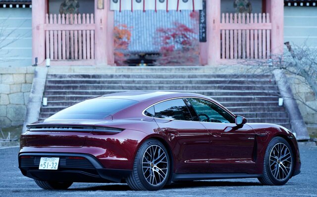 自動車好きにとっても楽しめるBEV──ポルシェ タイカン4Sに試乗|Porsche 自動車好きにとっても楽しめるBEV──ポルシェ タイカン4Sに試乗|Porsche