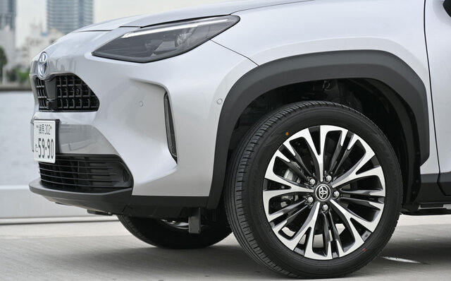 新型トヨタ ヤリスクロスのハイブリッドとガソリンに試乗|TOYOTA 新型トヨタ ヤリスクロスのハイブリッドとガソリンに試乗|TOYOTA