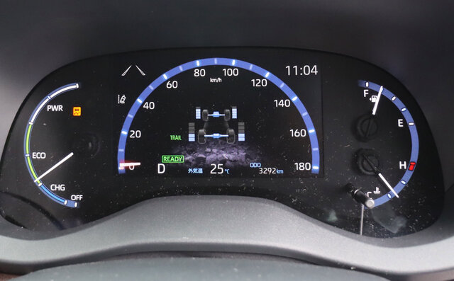 新型トヨタ ヤリスクロスのハイブリッドとガソリンに試乗|TOYOTA 新型トヨタ ヤリスクロスのハイブリッドとガソリンに試乗|TOYOTA