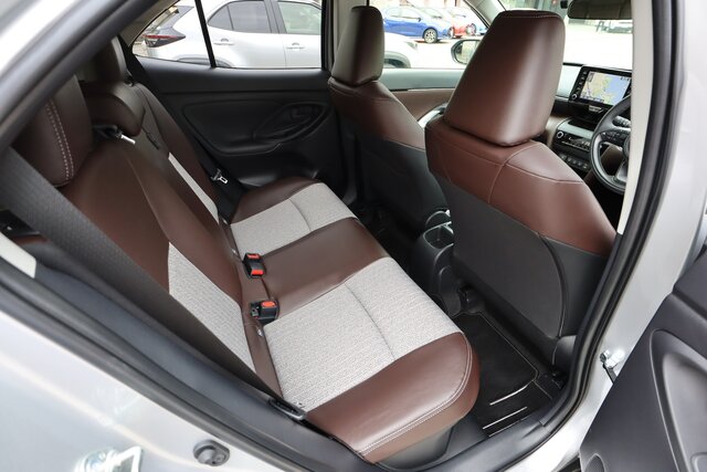 新型トヨタ ヤリスクロスのハイブリッドとガソリンに試乗|TOYOTA 新型トヨタ ヤリスクロスのハイブリッドとガソリンに試乗|TOYOTA