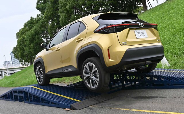新型トヨタ ヤリスクロスのハイブリッドとガソリンに試乗|TOYOTA 新型トヨタ ヤリスクロスのハイブリッドとガソリンに試乗|TOYOTA