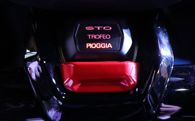 レース仕様直系の公道モデル ランボルギーニ「ウラカンSTO」 その開発に携わったキーパーソンにインタビュー|Lamborghini レース仕様直系の公道モデル ランボルギーニ「ウラカンSTO」 その開発に携わったキーパーソンにインタビュー|Lamborghini