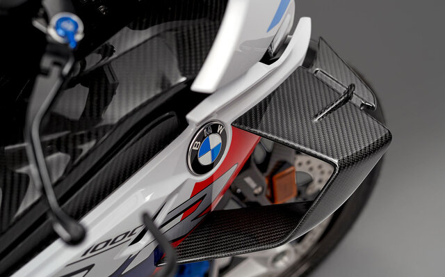 BMW、バイク初のMモデル「M 1000 RR」を発売|BMW BMW、バイク初のMモデル「M 1000 RR」を発売|BMW