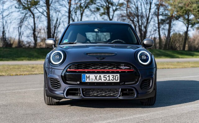 世界最速のMINIをオマージュした限定モデルが登場|MINI 世界最速のMINIをオマージュした限定モデルが登場|MINI