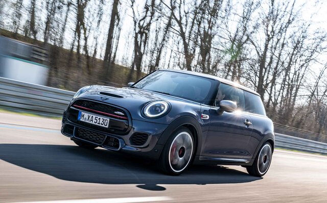 世界最速のMINIをオマージュした限定モデルが登場|MINI 世界最速のMINIをオマージュした限定モデルが登場|MINI