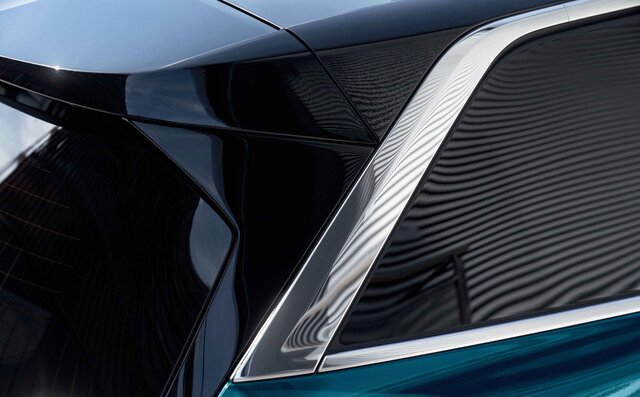 よりモダンに、よりスタイリッシュに。5008がフェイスリフト|Peugeot よりモダンに、よりスタイリッシュに。5008がフェイスリフト|Peugeot