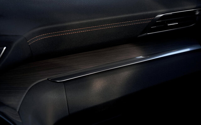 プジョー3008がフェイスリフトを実施 プラグインハイブリッドモデルも追加｜Peugeot