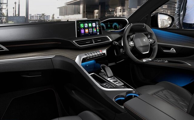 プジョー3008がフェイスリフトを実施 プラグインハイブリッドモデルも追加｜Peugeot