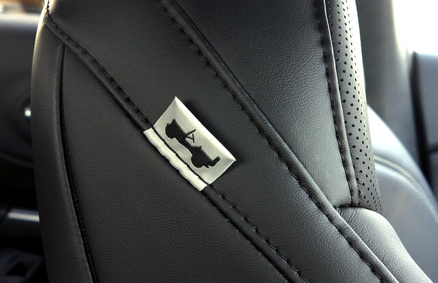 ジープ80周年を記念する限定車4モデルが誕生｜Jeep®