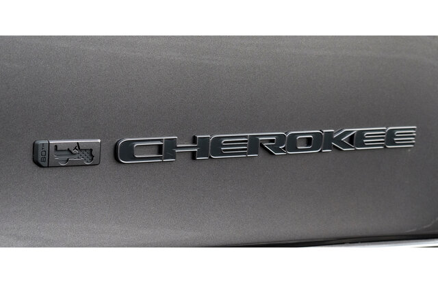 ジープ80周年を記念する限定車4モデルが誕生｜Jeep®