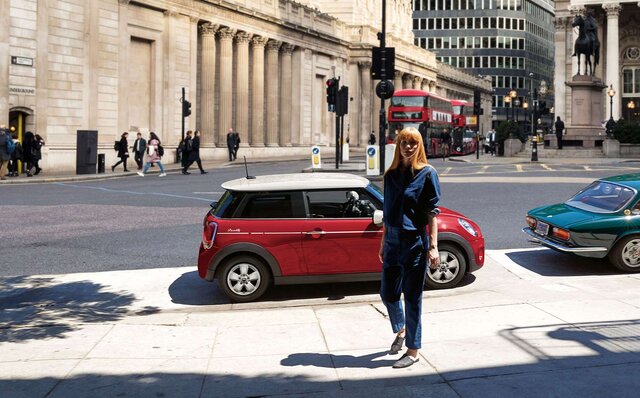 MINIに往年の名車の名を冠した限定車が登場｜MINI