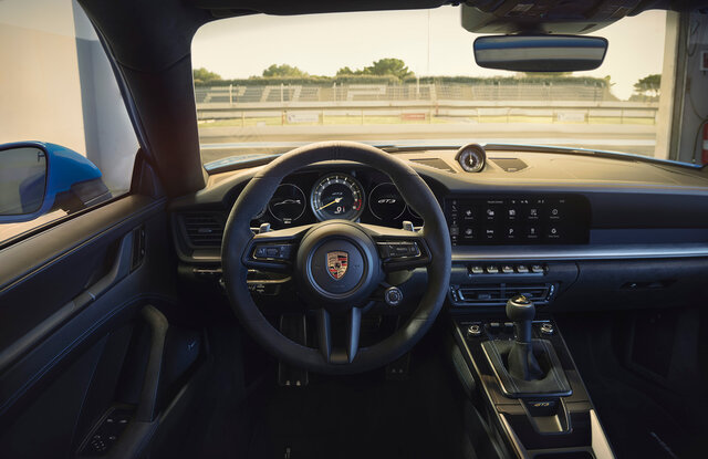 ニュル7分切りを記録──ポルシェ、レーステクノロジー満載の新型「911 GT3」発表｜Porsche