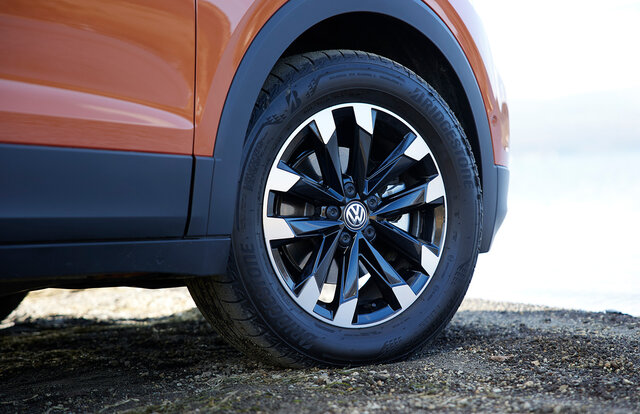 フォルクスワーゲンのコンパクトSUV「T-Cross」に試乗｜Volkswagen