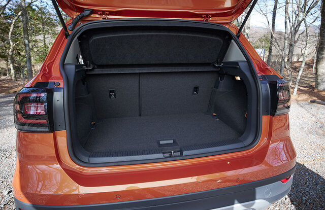 フォルクスワーゲンのコンパクトSUV「T-Cross」に試乗｜Volkswagen