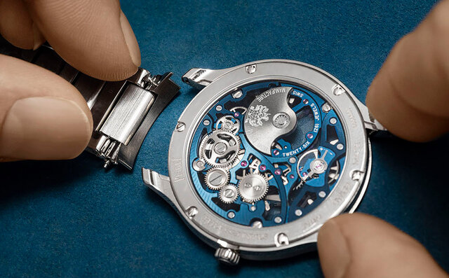 「極薄型ケースに精緻なスケルトンムーブメントを搭載した新作「ピアジェ ポロ スケルトン」｜PIAGET