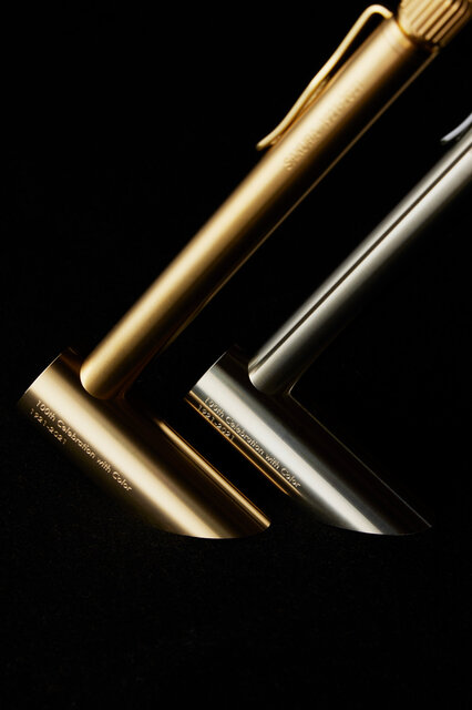 サクラクレパス創業100周年を記念した大人のボールペン｜SAKURA