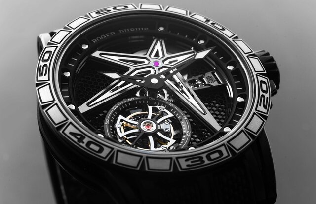 ロジェ・デュブイ×ピレリのコラボレーションによる革新的な新作「エクスカリバー」3機種をラインアップ｜ROGER DUBUIS