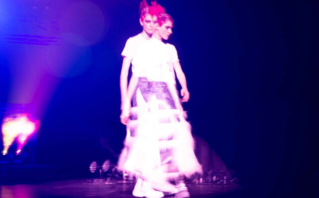 JUNYA WATANABE COMME des GARÇONSが魅せた最高のロックショー｜COMME des GARÇONS