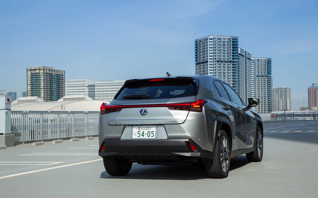 日本的ともいえるEVの現在形がよく分かる──レクサスUX300eに試乗|LEXUS 日本的ともいえるEVの現在形がよく分かる──レクサスUX300eに試乗|LEXUS