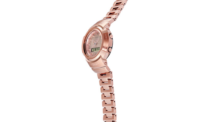 メタルインゴットをイメージしたローズゴールドカラーの新作｜G-SHOCK