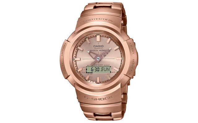 メタルインゴットをイメージしたローズゴールドカラーの新作｜G-SHOCK