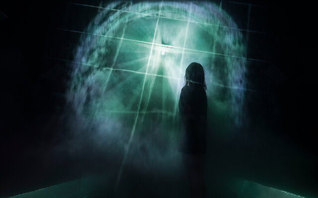 サウナでアートを“浴びる”。チームラボの新しい展覧会|ART サウナでアートを“浴びる”。チームラボの新しい展覧会|ART