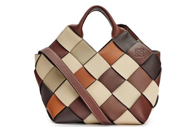 ロエベが余剰レザーを判読ラフで仕上げたバスケット バッグを制作｜LOEWE