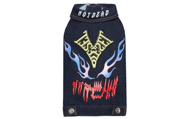 ディーゼル初、大胆さを備えたドッグウェアコレクションが登場|DIESEL ディーゼル初、大胆さを備えたドッグウェアコレクションが登場|DIESEL