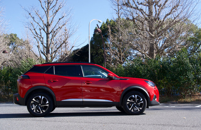 激戦区であるコンパクトSUV市場にプジョーが投入した「2008」に試乗|PEUGEOT 激戦区であるコンパクトSUV市場にプジョーが投入した「2008」に試乗|PEUGEOT
