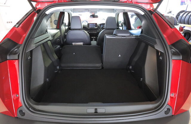 激戦区であるコンパクトSUV市場にプジョーが投入した「2008」に試乗|PEUGEOT 激戦区であるコンパクトSUV市場にプジョーが投入した「2008」に試乗|PEUGEOT