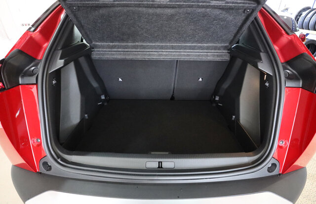 激戦区であるコンパクトSUV市場にプジョーが投入した「2008」に試乗|PEUGEOT 激戦区であるコンパクトSUV市場にプジョーが投入した「2008」に試乗|PEUGEOT