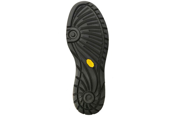 日本初。高機能ラバーソール「Tractuin Lug」の展開始まる|VIBRAM 日本初。高機能ラバーソール「Tractuin Lug」の展開始まる|VIBRAM