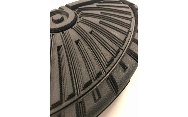 日本初。高機能ラバーソール「Tractuin Lug」の展開始まる|VIBRAM 日本初。高機能ラバーソール「Tractuin Lug」の展開始まる|VIBRAM