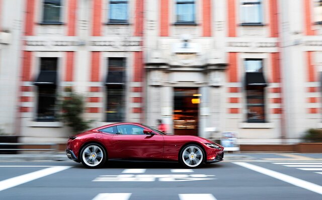 フェラーリ ローマに試乗──まさに「イブニングドレスに身を包んだF1マシン」そのものだった｜Ferrari