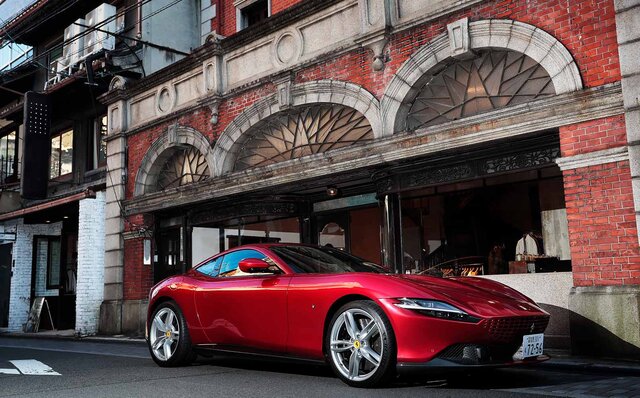 フェラーリ ローマに試乗──まさに「イブニングドレスに身を包んだF1マシン」そのものだった｜Ferrari