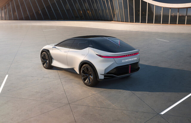 レクサス、次世代レクサスを象徴するEVコンセプトカー「LF-Z Electrified」を世界初公開|LEXUS レクサス、次世代レクサスを象徴するEVコンセプトカー「LF-Z Electrified」を世界初公開|LEXUS