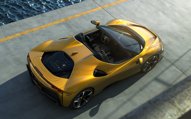 フェラーリ、リトラクタブルハードトップを備えた史上最強のプロダクションモデル「SF90スパイダー」を発表｜Ferrari