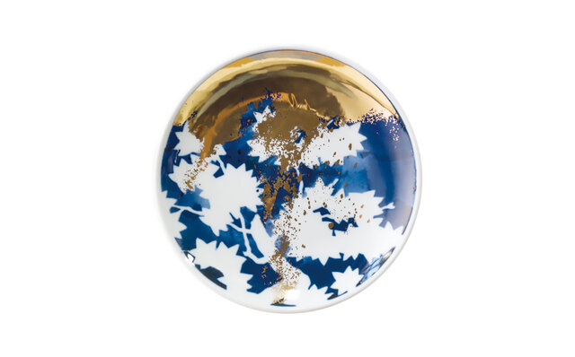 有田地方の絵付けを現代的解釈で。不完全という名の豆皿コレクション|amabro  有田地方の絵付けを現代的解釈で。不完全という名の豆皿コレクション|amabro