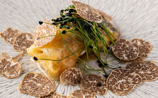 食通たちが、東京・渋谷に集結。超予約困難店「Comptoir Feu」鬼才シェフによる1日限りのイノベーティブ・フレンチ｜EAT