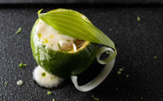 食通たちが、東京・渋谷に集結。超予約困難店「Comptoir Feu」鬼才シェフによる1日限りのイノベーティブ・フレンチ｜EAT