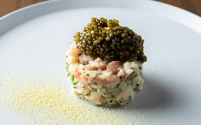 食通たちが、東京・渋谷に集結。超予約困難店「Comptoir Feu」鬼才シェフによる1日限りのイノベーティブ・フレンチ｜EAT