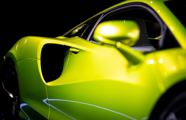 マクラーレン、新型ハイブリッドのアルトゥーラをジャパンプレミア｜McLaren