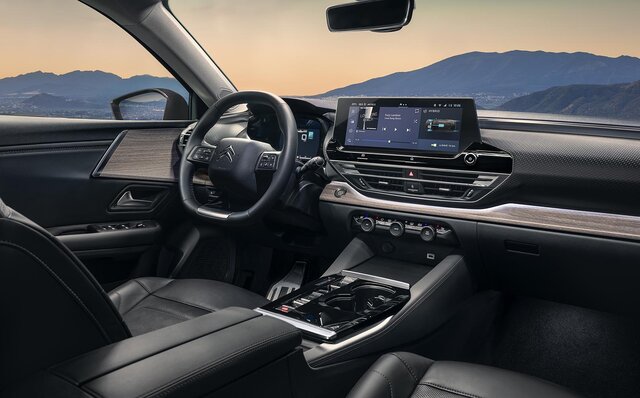 シトロエン、フラッグシップモデルのC5 Xをワールドプレミア｜Citroën