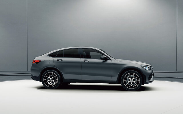 メルセデス・ベンツGLCクーペに専用ボディカラー“艶消しグレー”を纏う100台限定の特別仕様車が登場｜Mercedes Benz