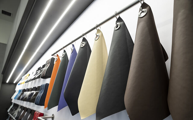 ブガッティ国内唯一のショールーム「ブガッティ 東京」がオープン｜Bugatti