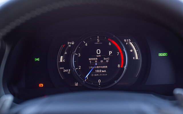 欧州のプレミアムセダンに勝るとも劣らない出来映え──レクサスIS350 Fスポーツに試乗｜LEXUS